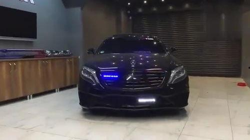 国产奔驰爆闪视频播放不了,技术难题还是版权限制？